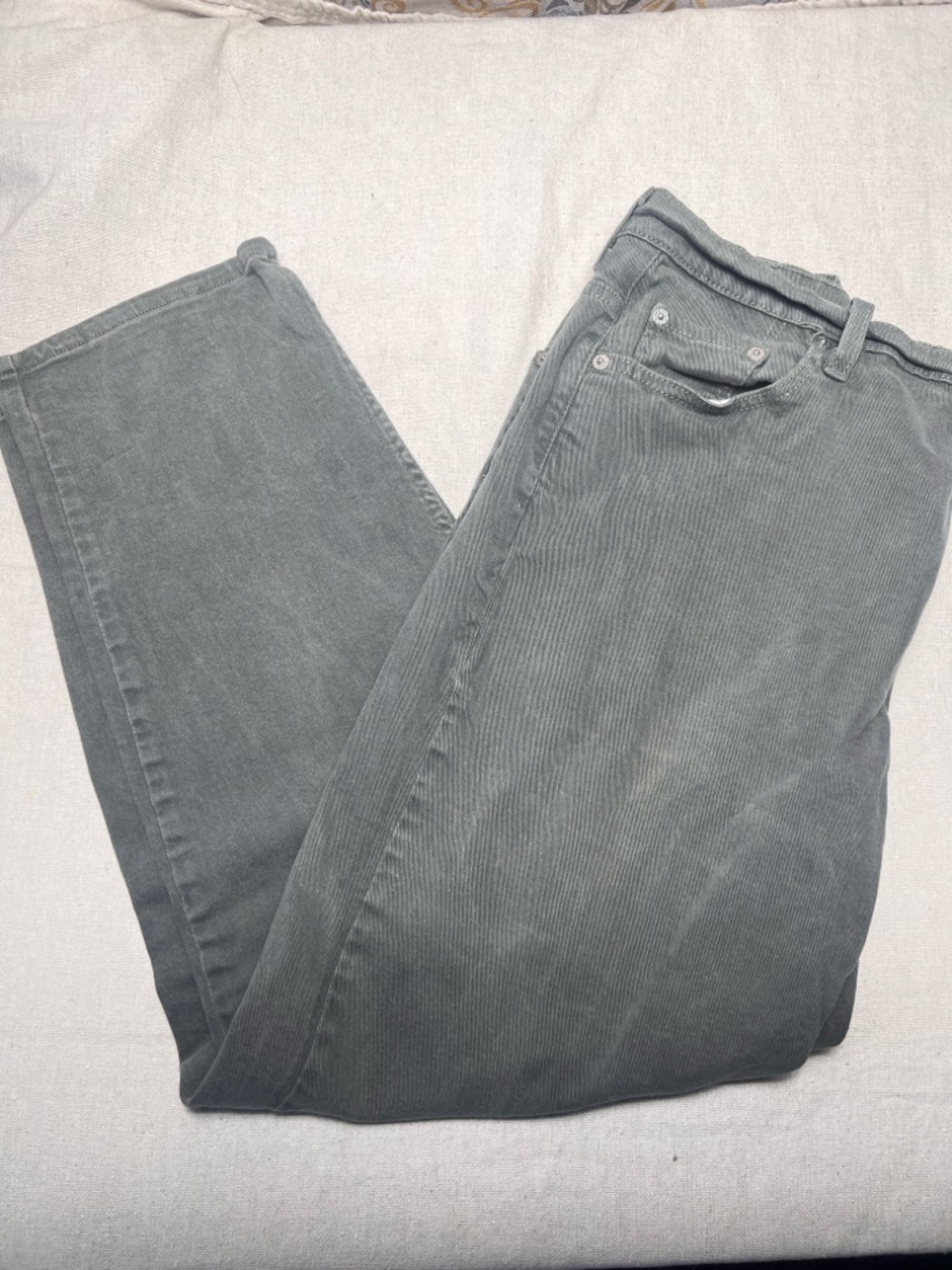 Vintage Y2K Levi's 550 High Rise Relaxed Fit Tapered Leg Jeans - Size 18 Short